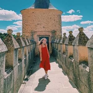 Meet your Posher, Caitlin m.